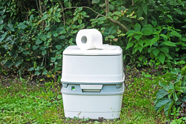 Best Portable bathroom rental  in University Park, IL
